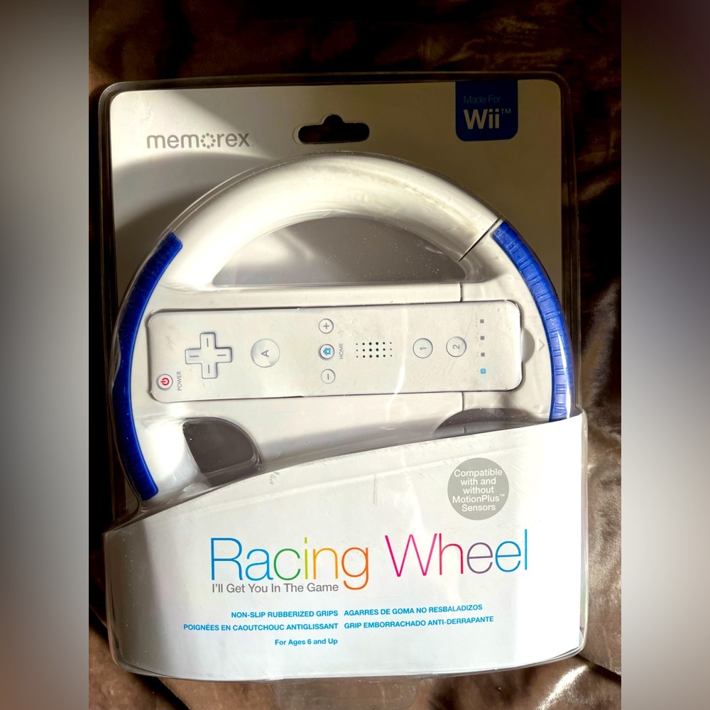 Memorex Wii Gaming Racing Wheel Controller New in package